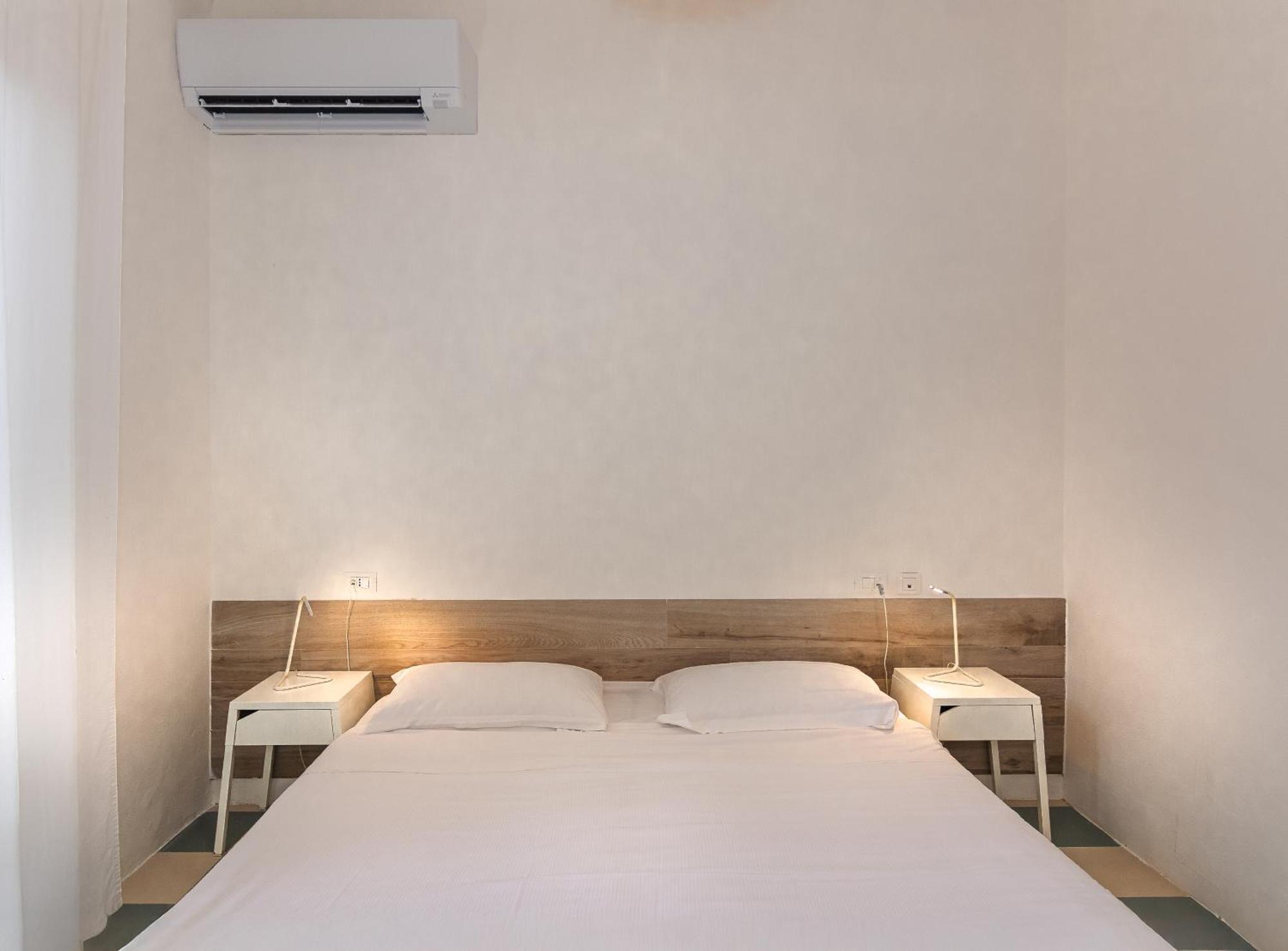 Hotel Happy مارينا دي بييتراسانْت المظهر الخارجي الصورة