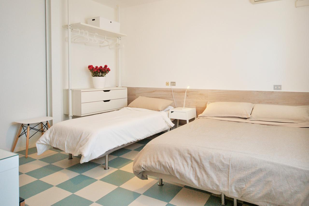 Hotel Happy مارينا دي بييتراسانْت المظهر الخارجي الصورة